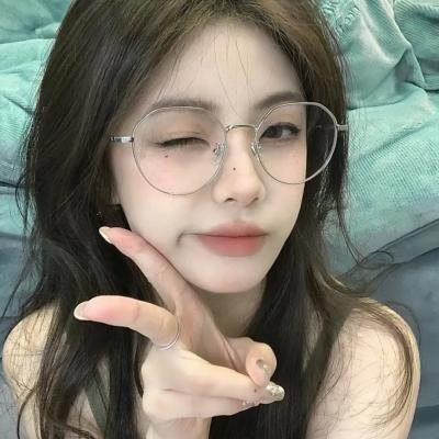 玫瑰园里的老少爷们儿